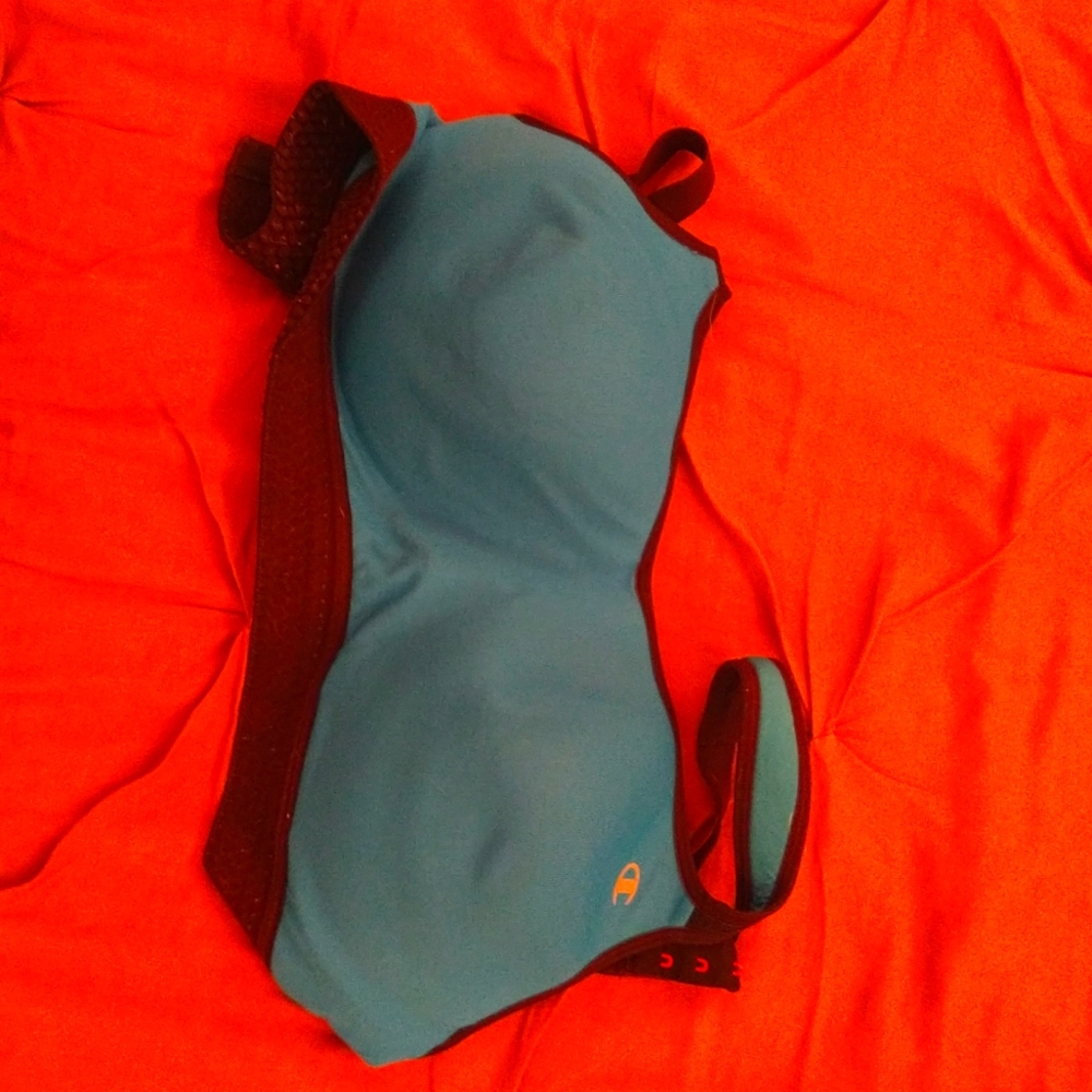 Wired Sports Bra
